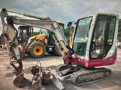 Takeuchi TB228