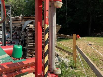 Bild 3:Wickelmaschine Kverneland 758