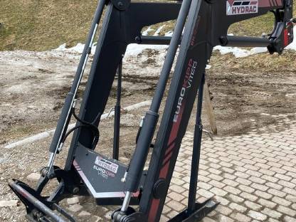 Bild 2:Hydrac Frontlader EK 2300