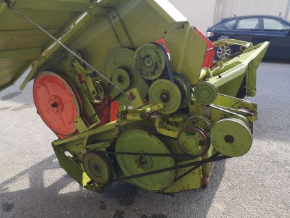 Bild 3:Claas Schneidwerk