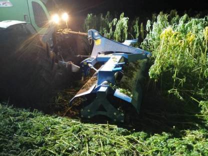 Bild 7:Agripol Messerwalze 3 m