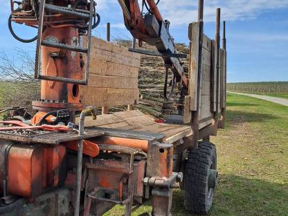 Bild 4:Rückewagen/Forstanhänger