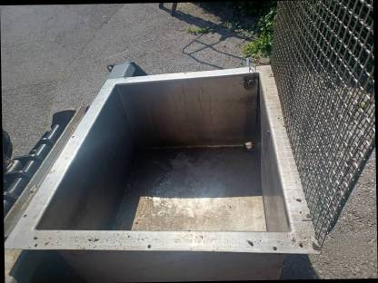 Bild 5:Nirosta Wanne