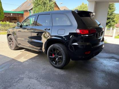 Bild 3:Jeep Grand Cherokee SRT