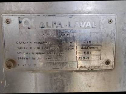 Bild 2:Milchtank Alfa-Laval 300 l mit Kühlung