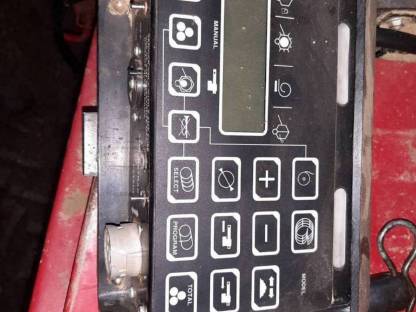 Bild 6:Ballenpresse New Holland Bale Command 640