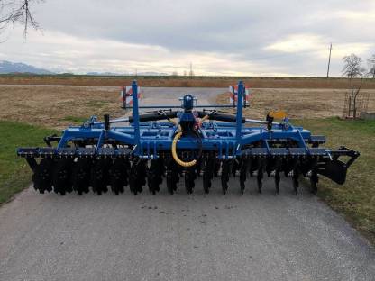 Bild 5:Scheibenegge 4 m