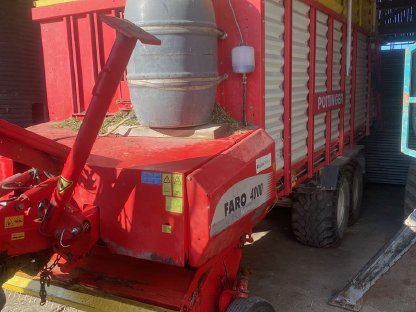 Bild 4:Ladewagen Pöttinger Faro 4000