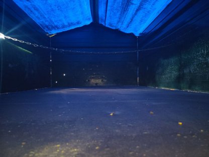 Bild 5:2-Achs 3-Seiten Kipper mit Plane