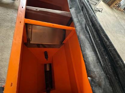 Bild 4:Dreipunktstreuer Kugekmann, Edelstahl