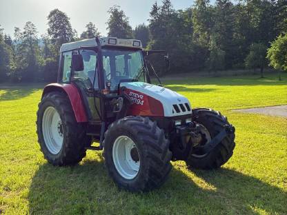 Bild 5:Steyr 9094 Austria mit Stoll F15