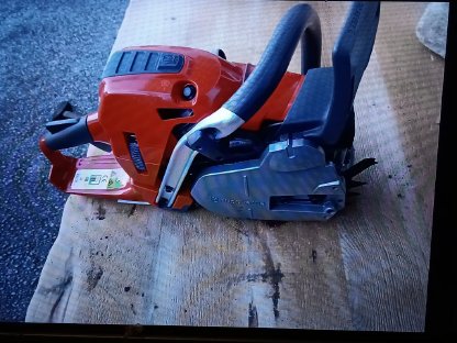 Profi-Motorsäge , neu, nicht einmal benutzt
