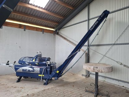 Bild 4:Tajfun Sägespaltautomat RCA 380 Z