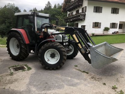 Bild 2:Steyr 9090M Traktor Ackerschlepper Frontlader Forstschlepper