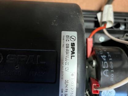 Bild 2:Lüftermotor Claas Arion 440