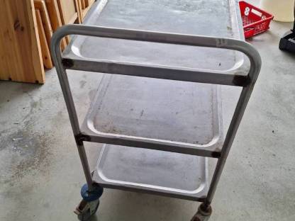 Bild 2:Verkaufe Servicetisch