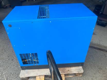 Bild 3:Schraubenkompressor Kompressor Agre