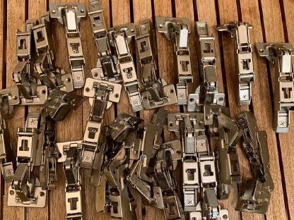 Bild 3:BLUM Top-Clip Weitwinkelscharnier 170° gerade, ohne Feder