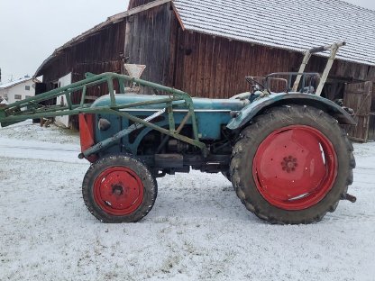 Hanomag Traktor 442