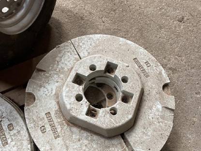 Bild 5:Suche Steyr Front- und Radgewichte