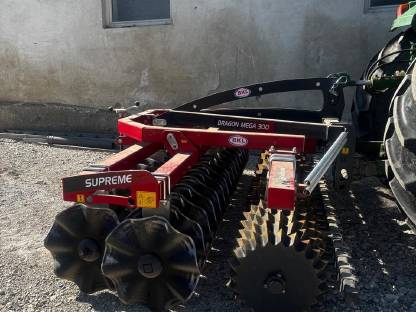Frontpacker Dragon Mega 300