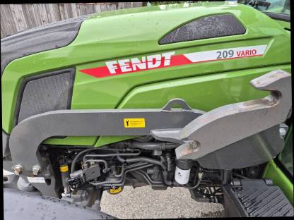 Bild 2:Mammut Frontladerkonsole