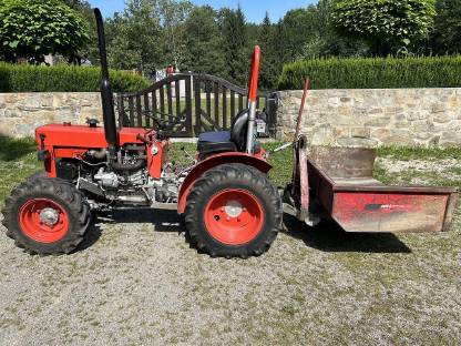 Bild 5:Schanzlin Gigant 300 B, seltener Weinbautraktor