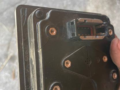 Bild 2:Ibex G4 Bildschirm und Holm