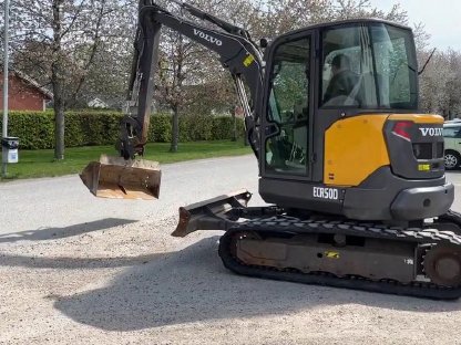2018 Volvo ECR50D mit hydr. Böschungsschaufel