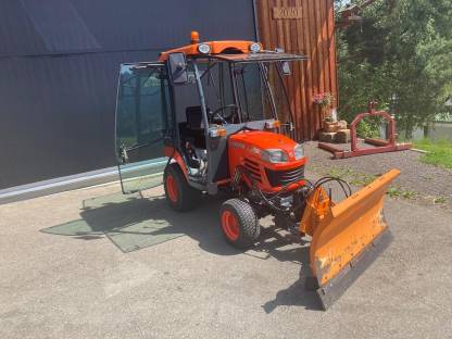 Bild 3:Kubota BX 2350