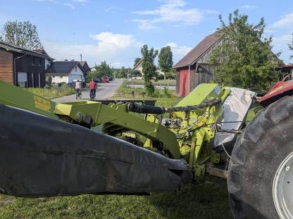 Bild 7:Claas Disco 8550 C Mähwerk Schmetterlingsmähwerk Aufbereiter