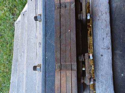 Bild 3:Frontgewicht für Lindner 1650A bis 1700A