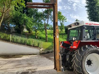 Traktor Hubgerüst