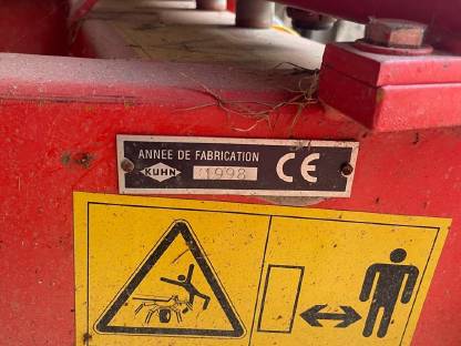 Bild 2:Kuhn GA 3201 G Schwader