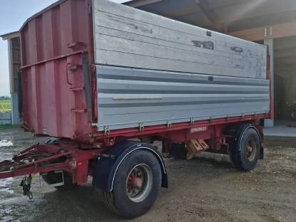 Bild 7:Schwarzmüller 2-Achs-Dreiseitenkipper