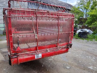 Bild 3:Pöttinger Erntewagen 1