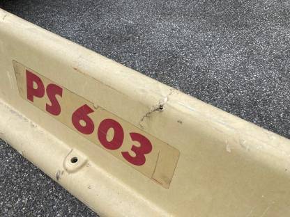 Bild 2:Aufsatzrahmen Vicon reparaturbedürftig