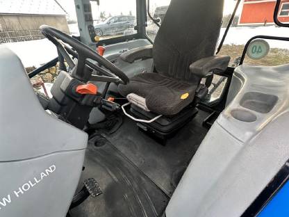 Bild 9:New Holland T5050