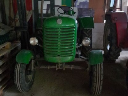 Bild 2:Oldtimer Steyr 760 und Steyr 180, 180a