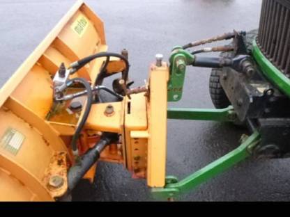 Bild 2:2011 John Deere 2720