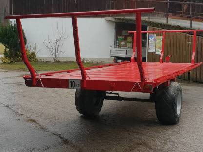 Bild 3:Ballenanhänger