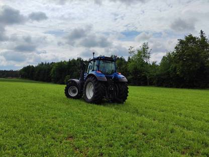 Bild 5:Valtra T155A