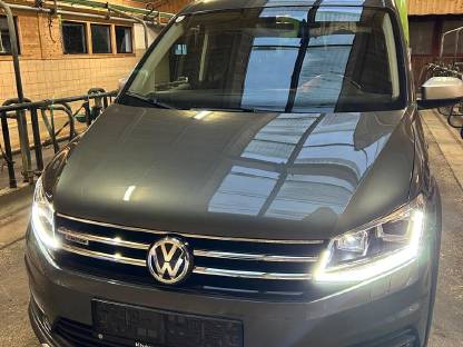 VW Caddy Alltrack 2,0 TDI 4Motion DSG Kombi/Family Van