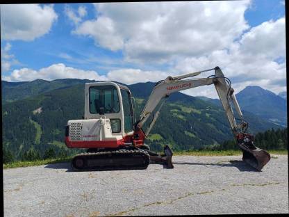 Takeuchi TB135