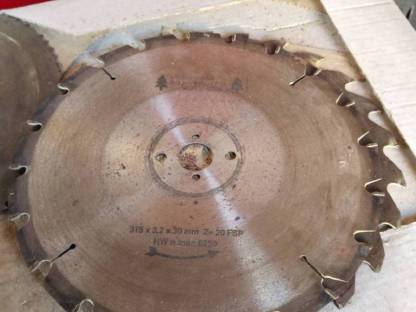 Bild 3:Sägeblätter