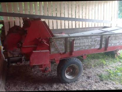 Bild 2:Krone Miststreuer 3T