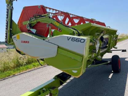 Verkaufe Claas Schneidwerk V660