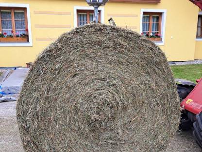 Heu 2. Schnitt Grumetheu