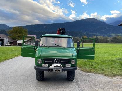 Mercedes Unimog 411