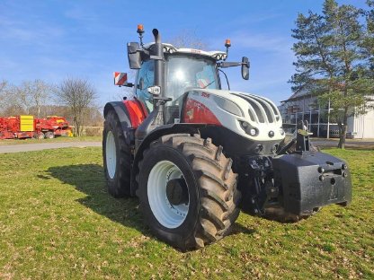 Steyr CVT 6300 Terrus, Höhenverstellbare Anhängerkupplung